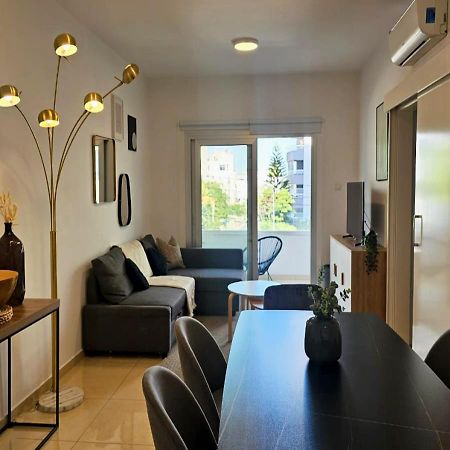 Phaedrus Living: City Centre Luxury Flat Esperidon 201 Нікосія Екстер'єр фото