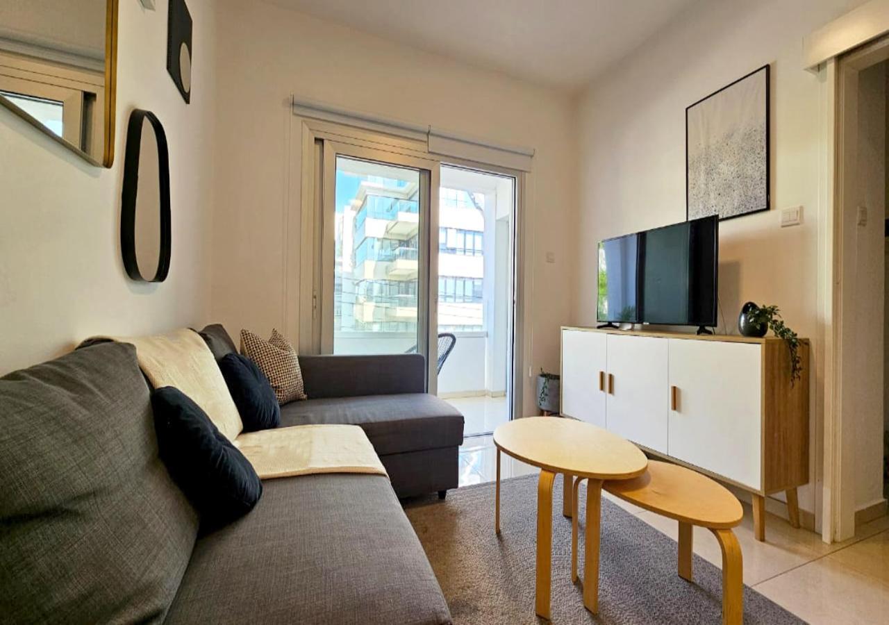 Phaedrus Living: City Centre Luxury Flat Esperidon 201 Нікосія Екстер'єр фото