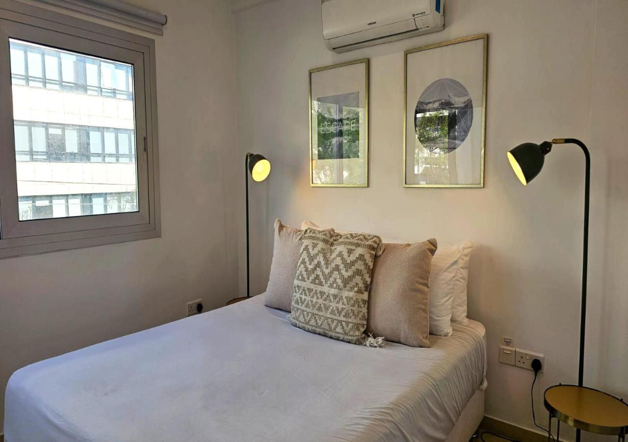 Phaedrus Living: City Centre Luxury Flat Esperidon 201 Нікосія Екстер'єр фото