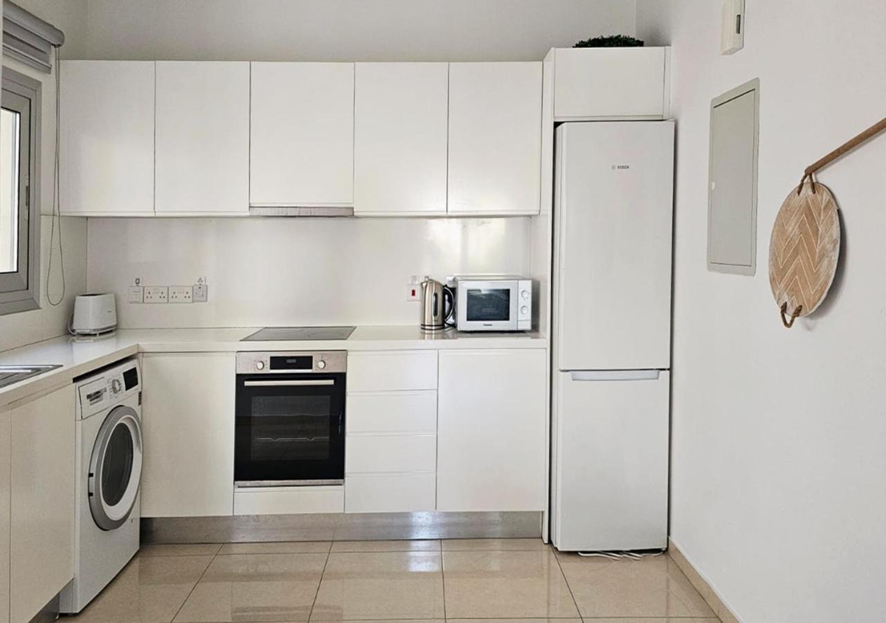 Phaedrus Living: City Centre Luxury Flat Esperidon 201 Нікосія Екстер'єр фото